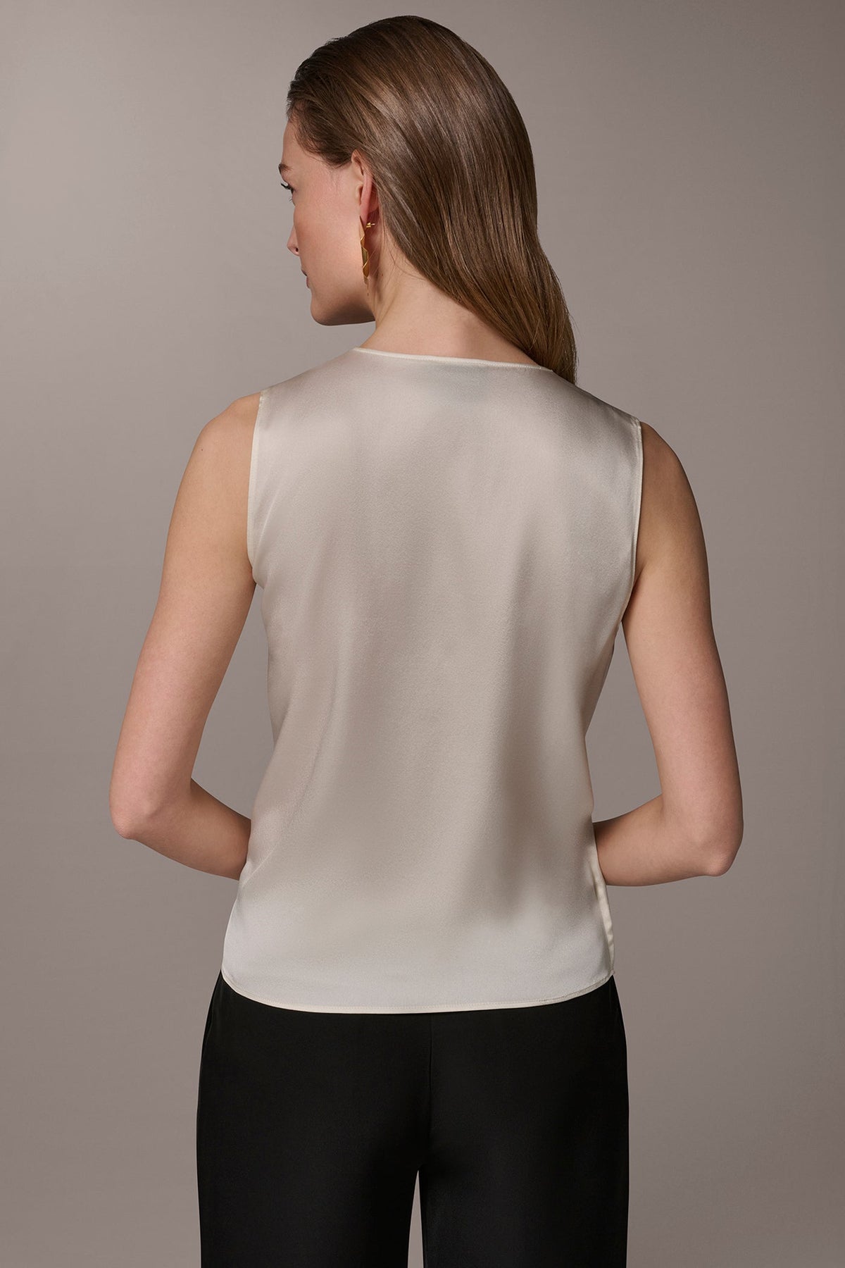 Donna Karan STRETCH-SILK WRAP-EFFECT BLOUSE