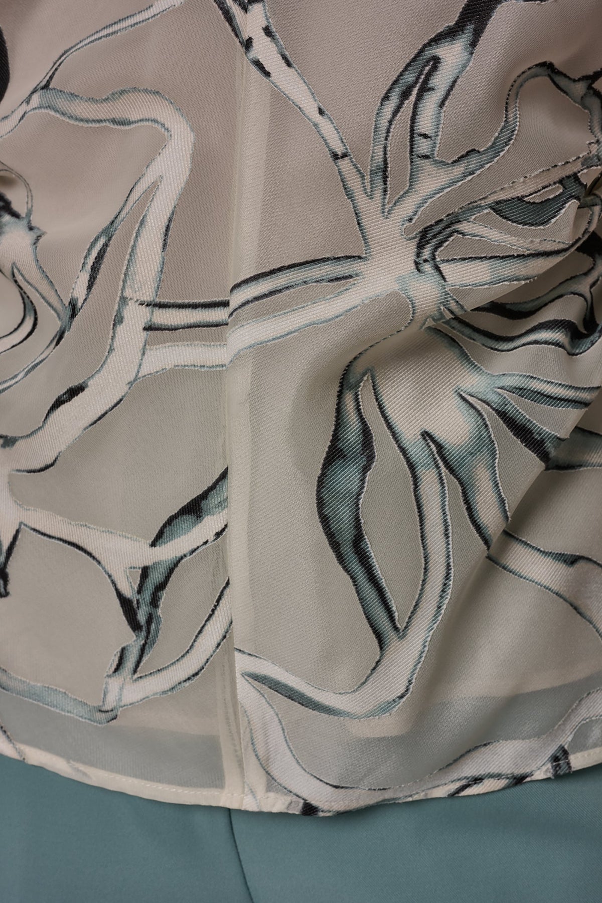 Donna Karan FLORAL BURNOUT TOP