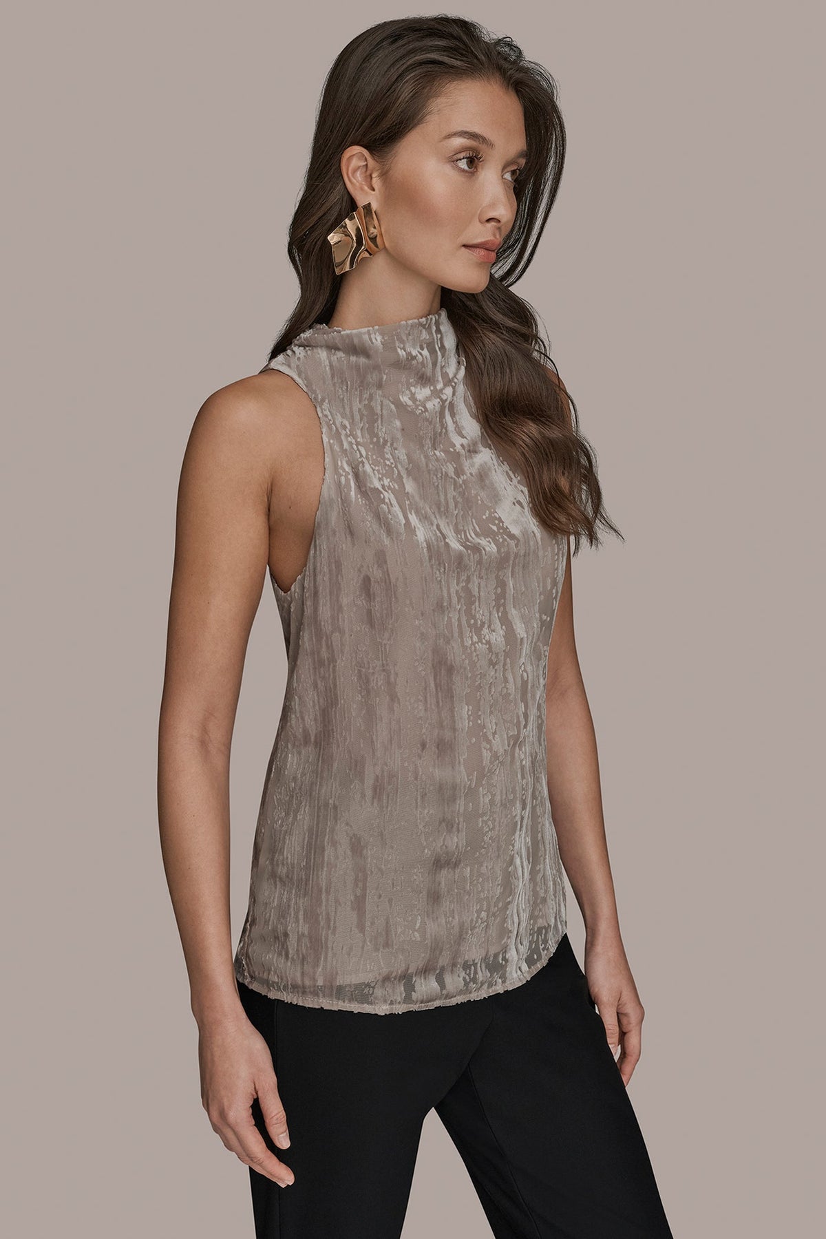 Donna Karan SLEEVELESS HIGH-NECK BURNOUT BLOUSE