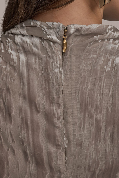 Donna Karan SLEEVELESS HIGH-NECK BURNOUT BLOUSE