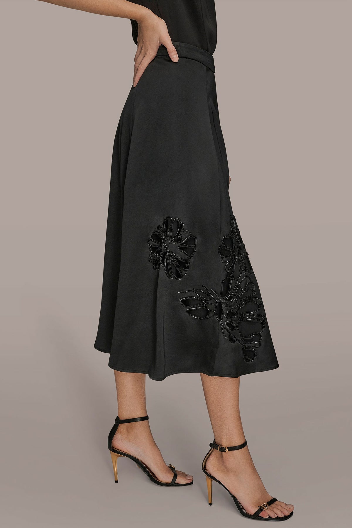 Donna Karan FLORAL-SEQUINED SATIN MIDI SKIRT