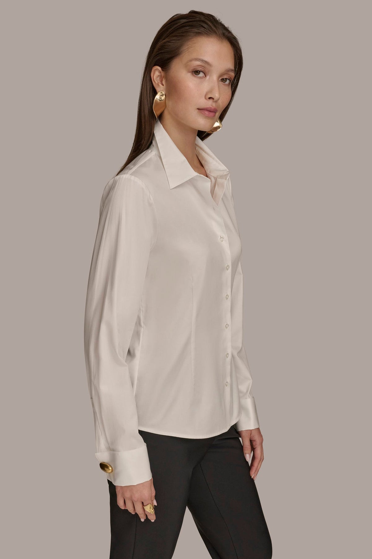 Donna Karan BUTTON UP WITH CUFF HARDWARE TOP