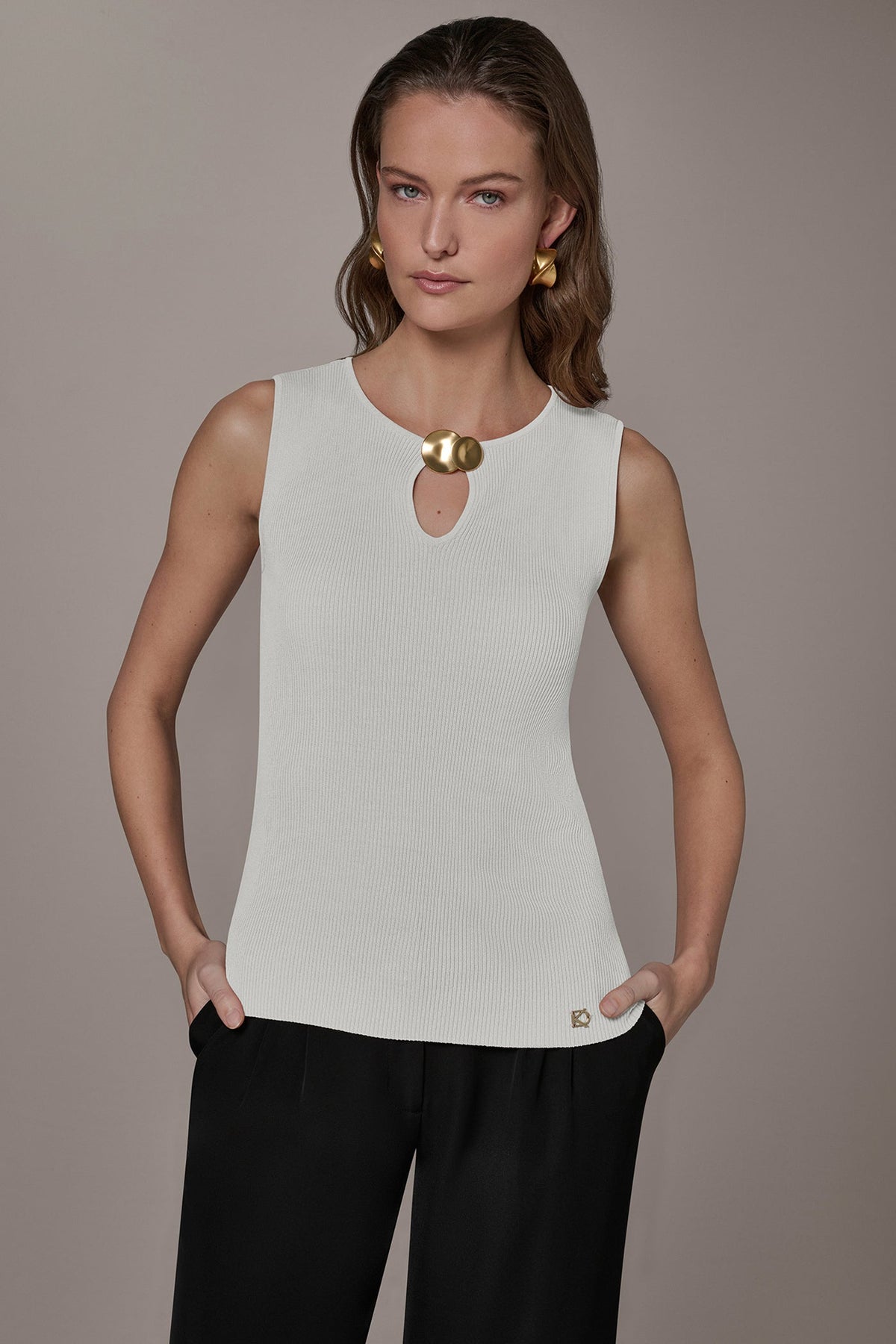 Donna Karan KEYHOLE RIBBED SWEATER TANK