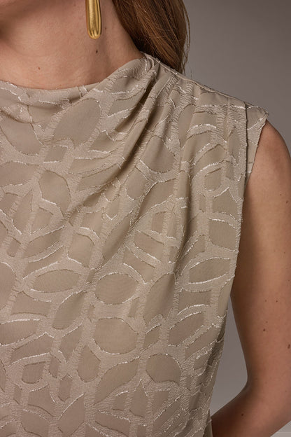 Donna Karan JACQUARD HIGH MOCK NECK BLOUSE