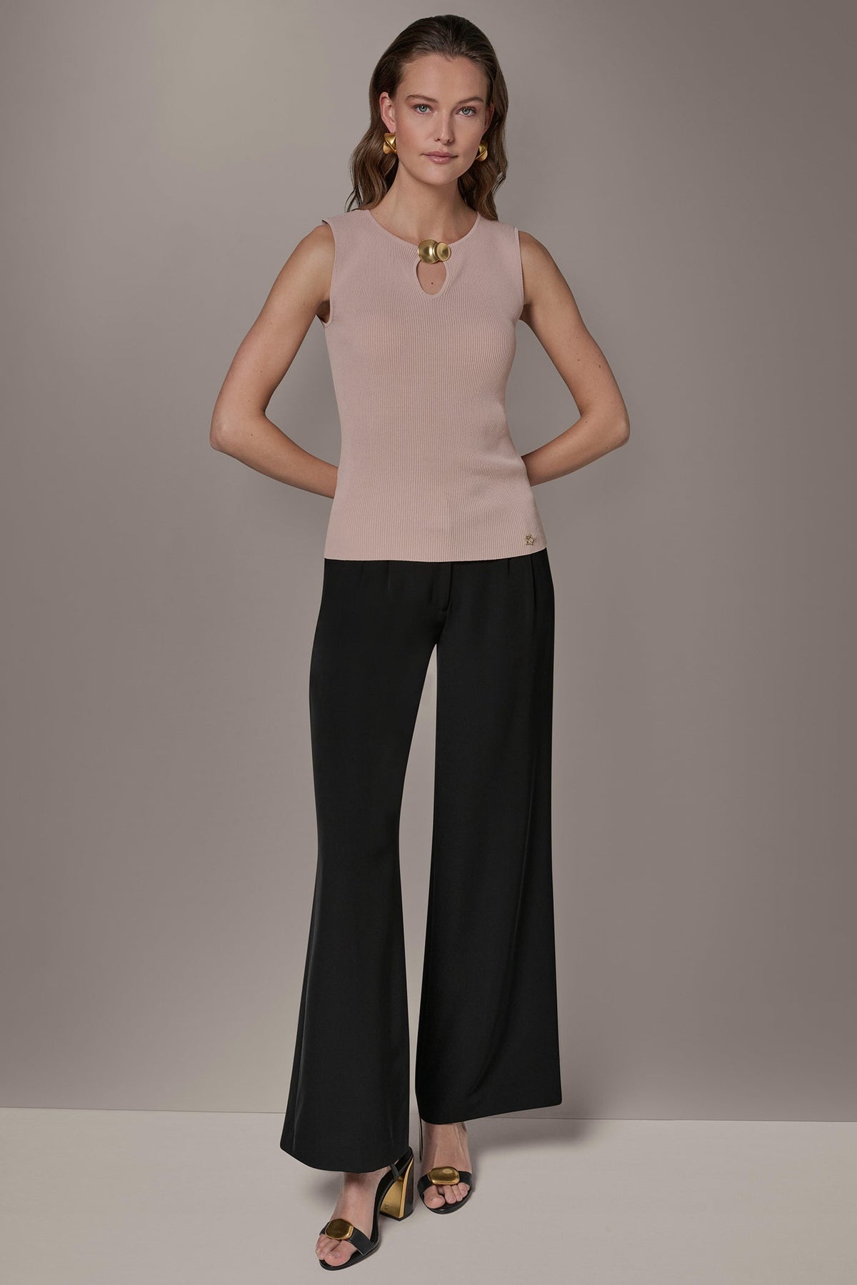 Donna Karan KEYHOLE RIBBED SWEATER TANK