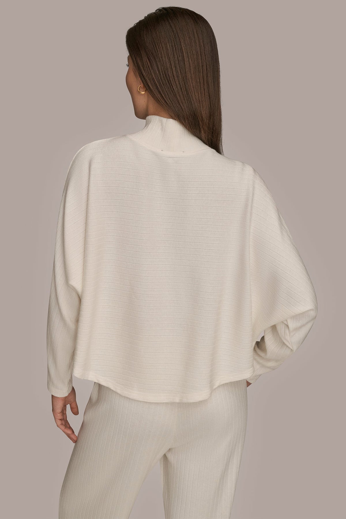 Donna Karan MOCK-NECK TOP