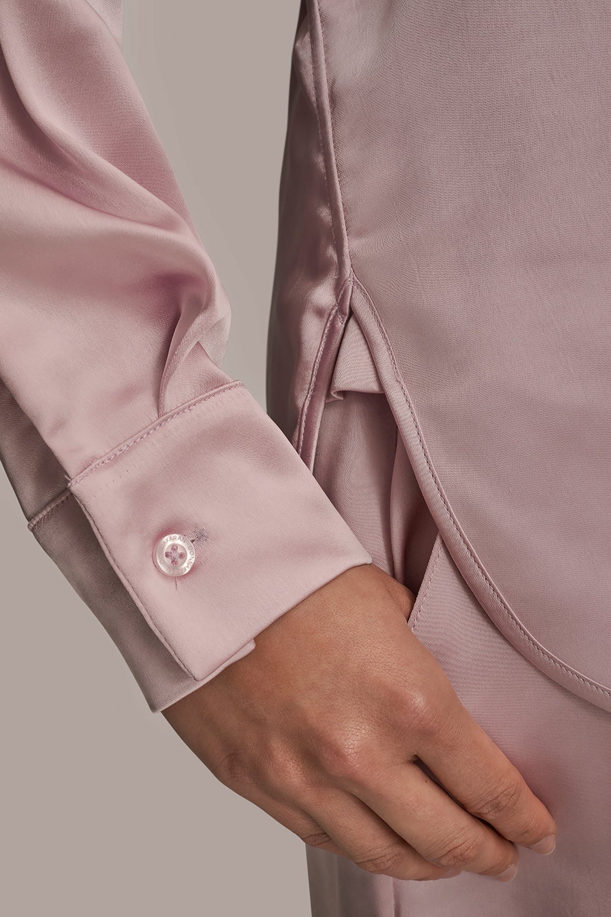 Donna Karan SATIN SHIRT