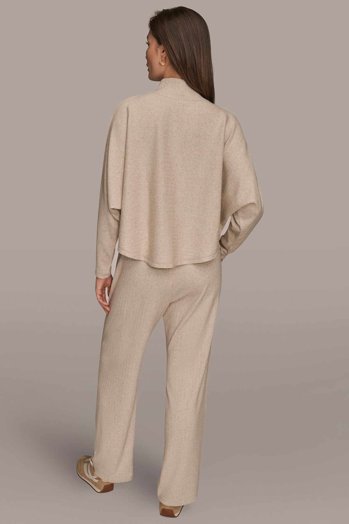 Donna Karan MOCK-NECK TOP